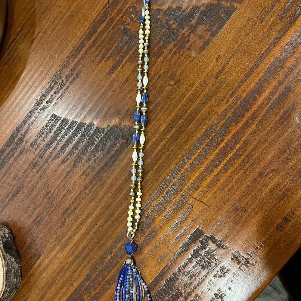 Stella and dot necklace